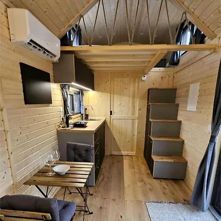 Intermezzo X By Tiny Away *