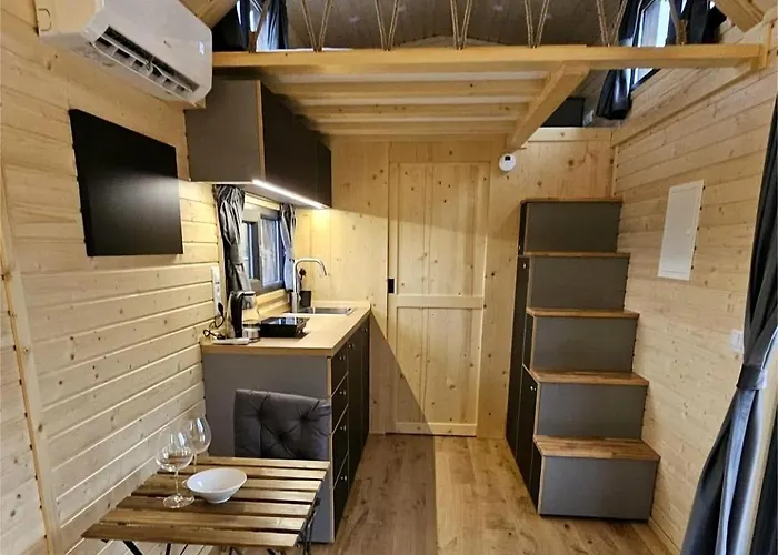 Intermezzo X By Tiny Away *